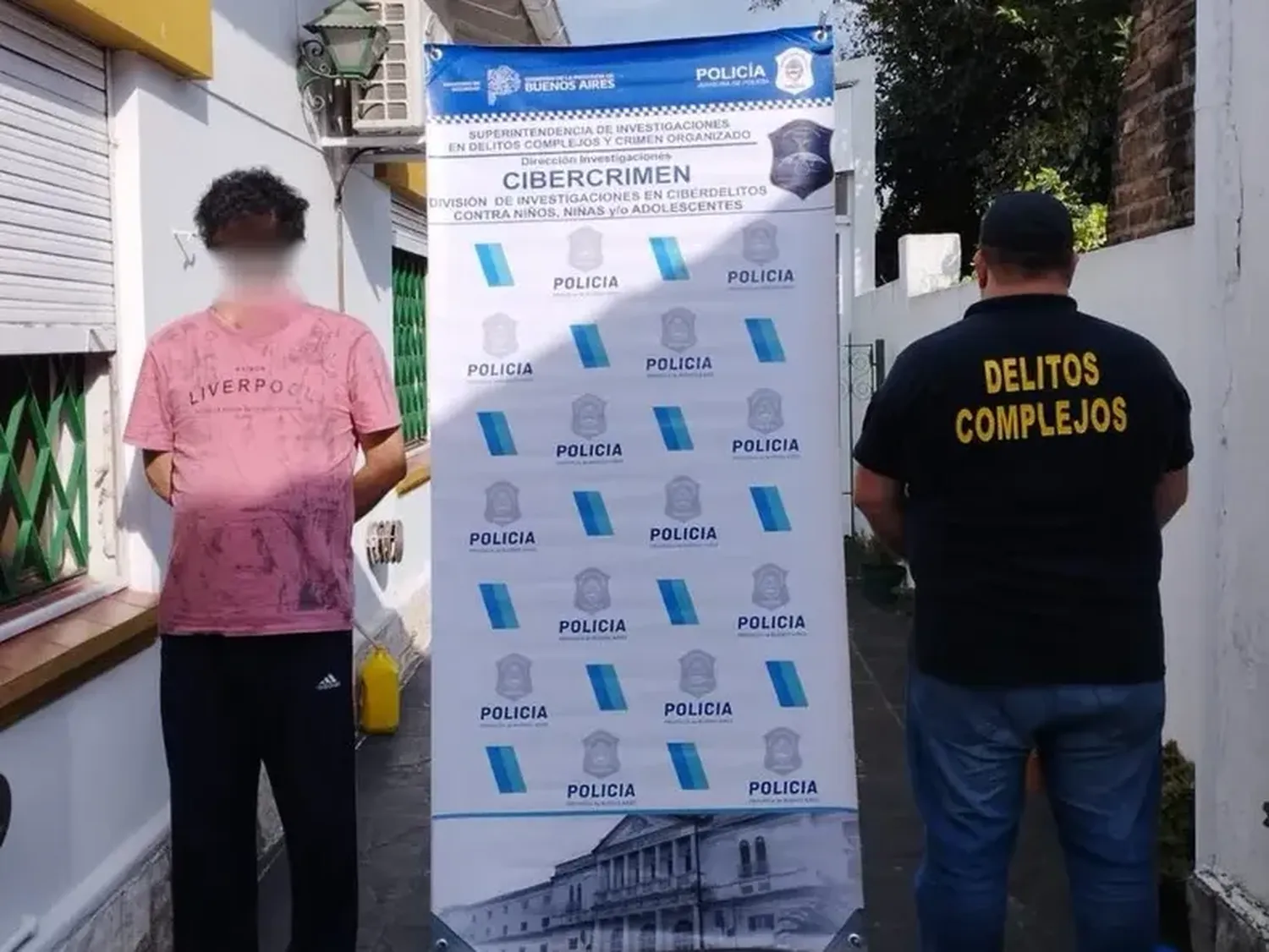 Operación "Caída On Line": El máximo distribuidor de pedofilia del país fue detenido en Vicente López