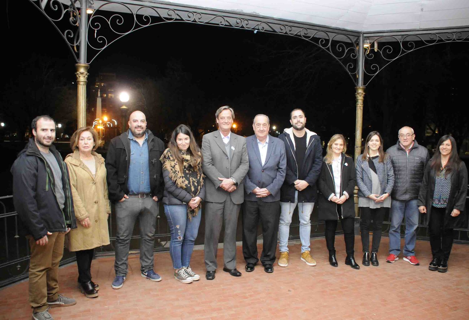 Lunghi anunció la lista oficial que lo acompañará en las PASO 2019