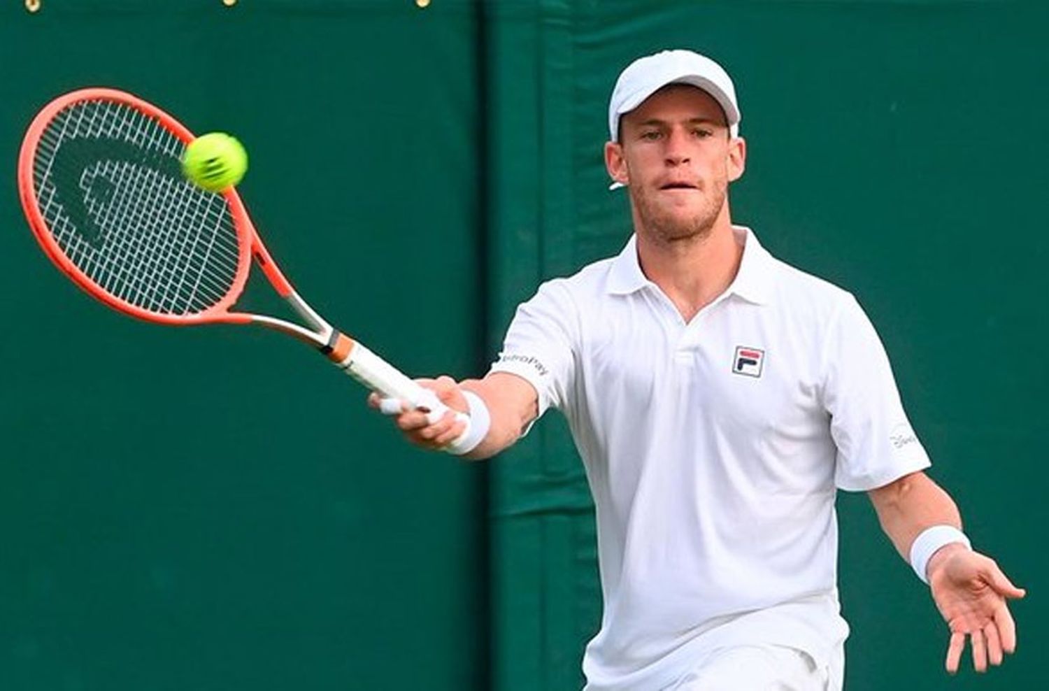 Schwartzman vencía a Paire en Wimbledon, pero su partido se suspendió por falta de luz