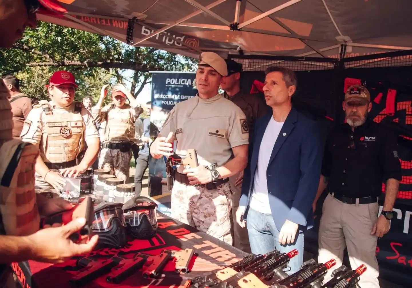 Guardias Locales de Prevención: Bernarte participó de jornada de capacitación con armas no letales