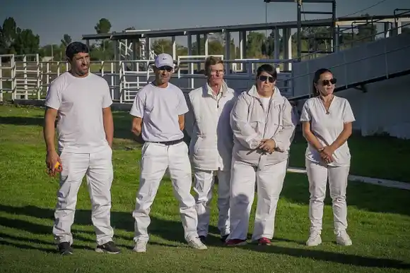 Reabrió el Frigorífico Municipal en Huanguelén: Trabajarán 12 operarios