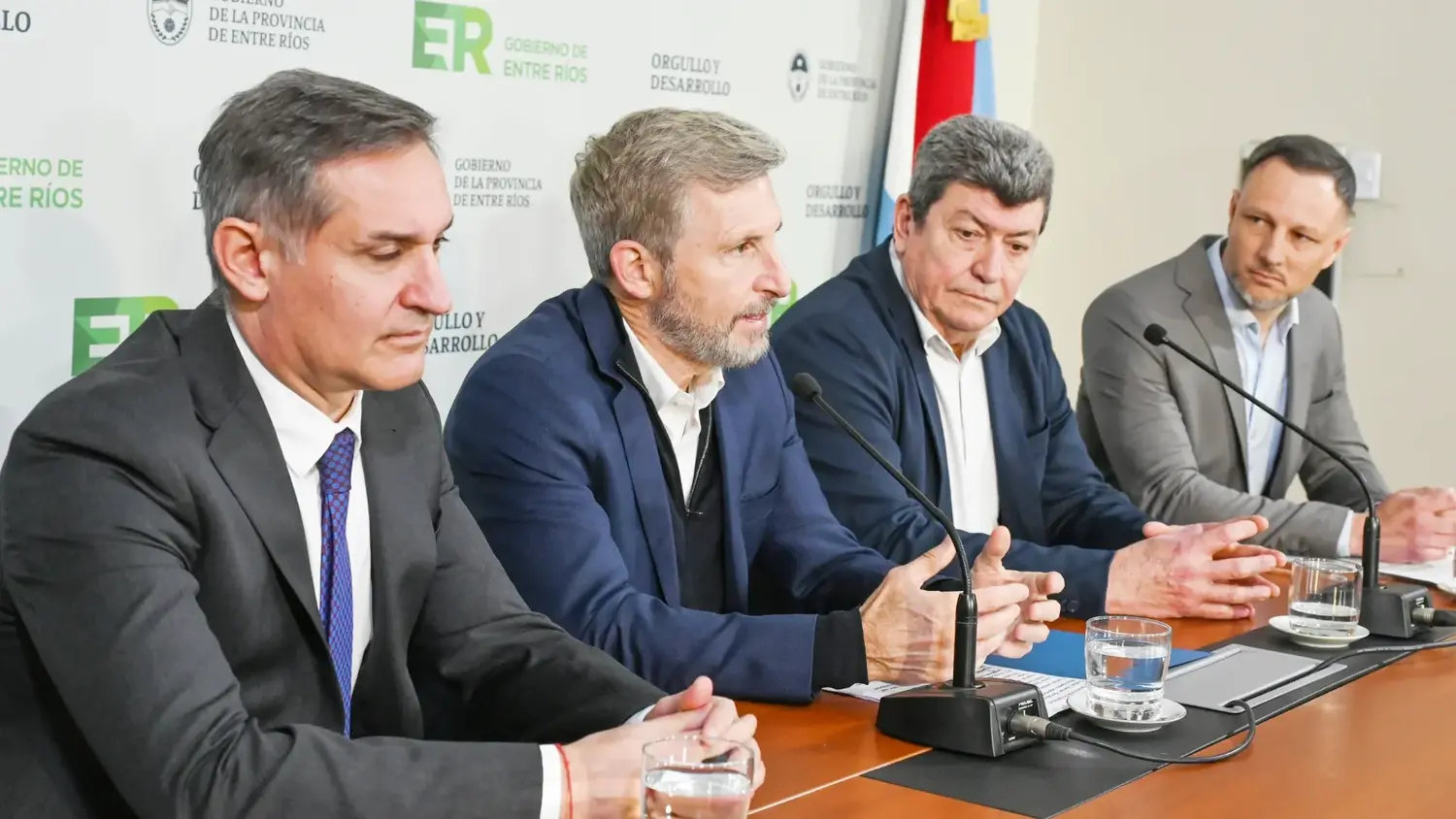 Frigerio presentó un nuevo beneficio hipotecario que facilitará el acceso a la vivienda a empleados públicos