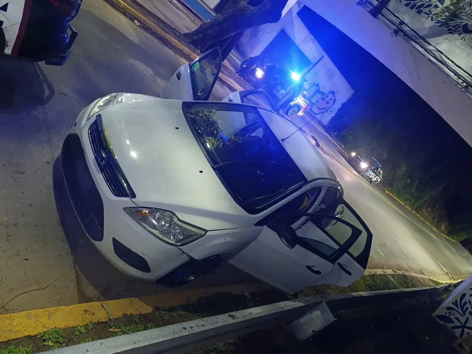 Auto robado en Baigorria.