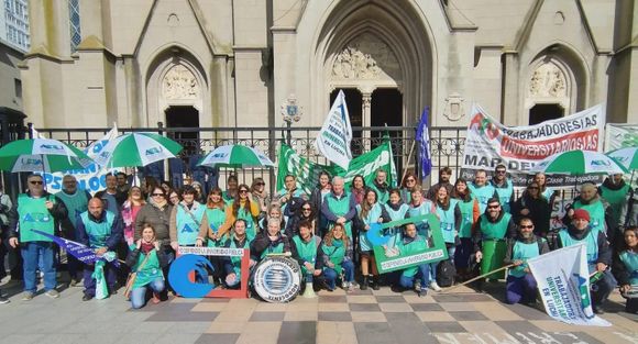 Personal nodocente de la Universidad realiza 48 horas de paro ante la falta de recomposición salarial
