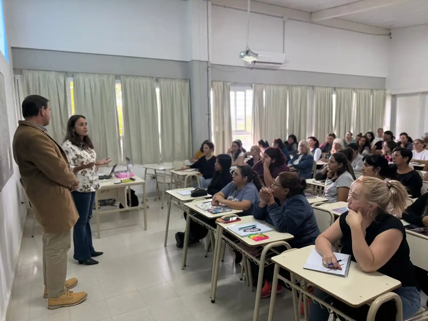 Curso de Formación Gerontológica en el Instituto Superior del Profesorado