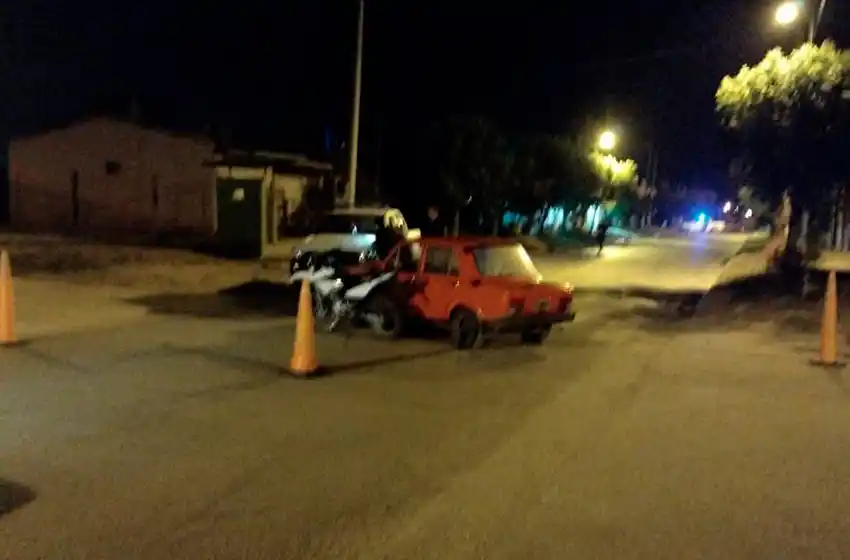 Chocó y se dio a la fuga