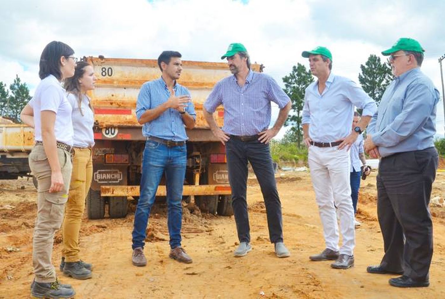 Francolini y Cresto destacaron el avance del relleno sanitario del  campo El Abasto