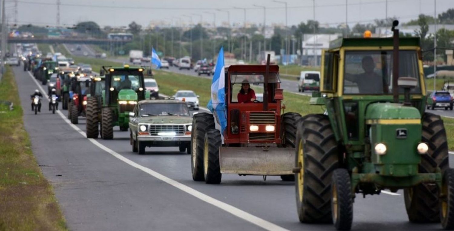 Productores agrarios realizan un “Tractorazo” en Córdoba