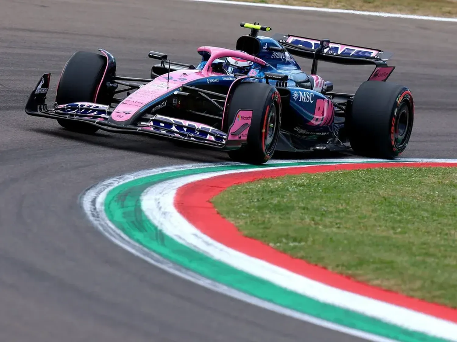 Franco Colapinto volvió a la Fórmula 1 con un 16° puesto en el GP de Emilia-Romaña
