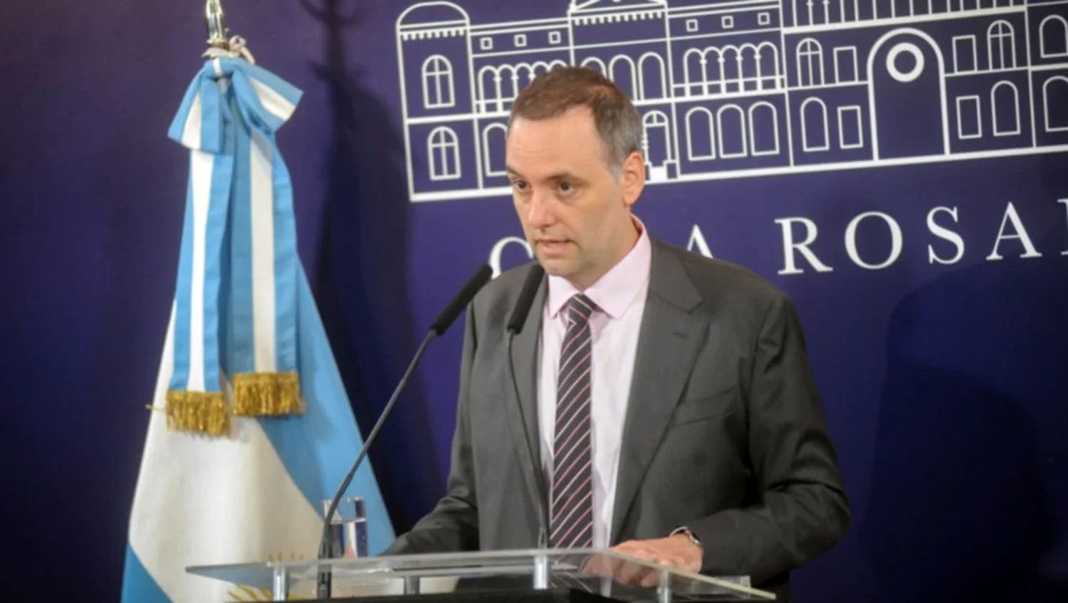 Manuel Adorni