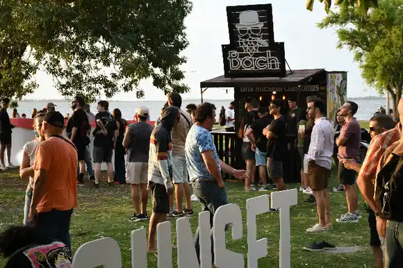 Fin de semana largo: más de la mitad de los visitantes llegaron por primera vez a Chascomús