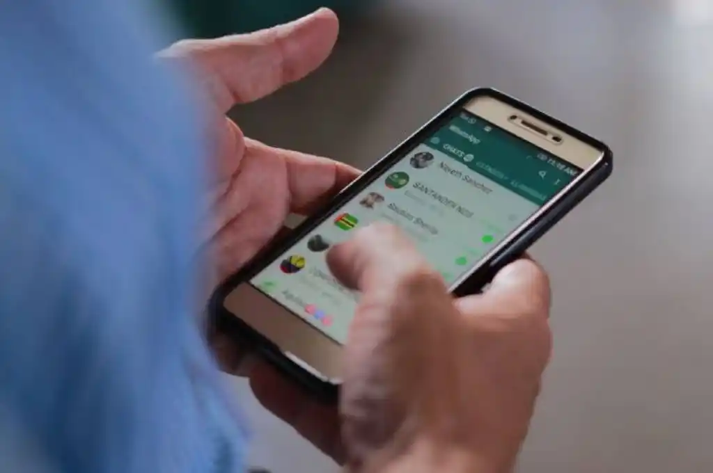 Los falsos mensajes sobre la nueva variante Ómicron XBB que circulan por Whatsapp