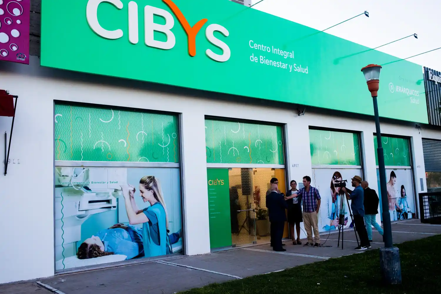 Jerárquicos inauguró un Centro de Bienestar y Salud