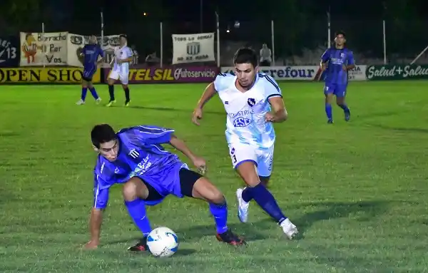 Deportivo fue contundente, goleó a Sportiva y no afloja