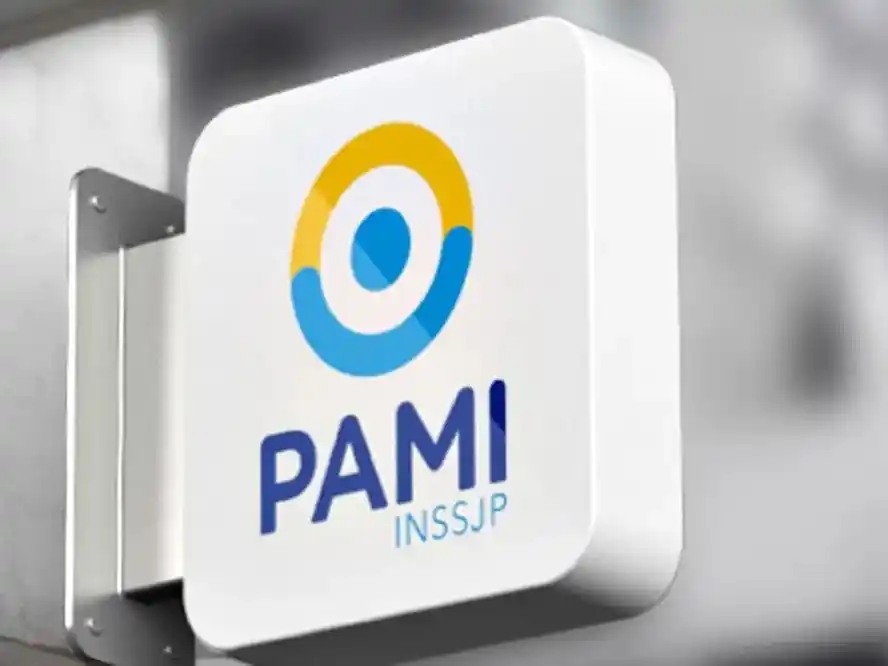 Los médicos de cabecera de PAMI inician un paro de 72 horas: recortes e impacto en la atención