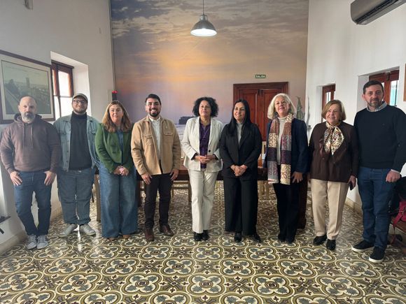 Con presencia de autoridades baleares, presentaron la segunda etapa del Molino San Pedro de la Agrupación Mallorca