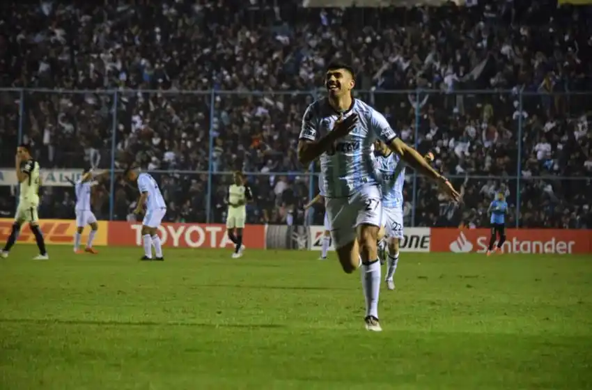 El Decano sacó una buena ventaja ante Atlético Nacional