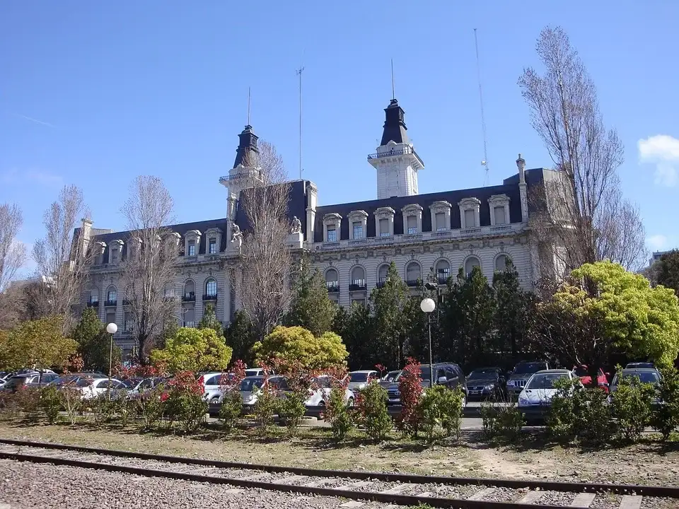 Días decisivos para la conducción de la Aduana.
