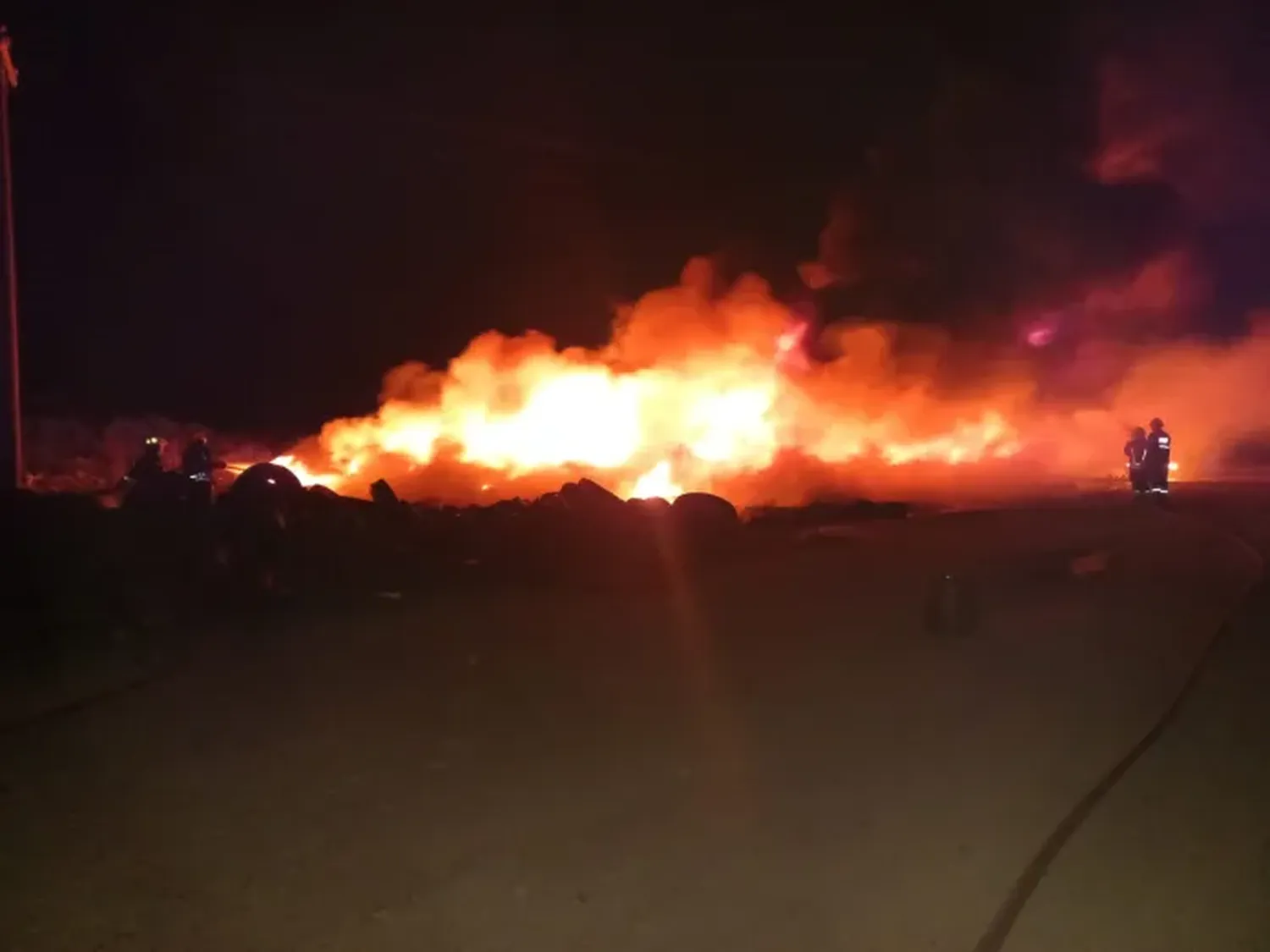 Se produjo incendió de grandes dimensiones en Gualeguay