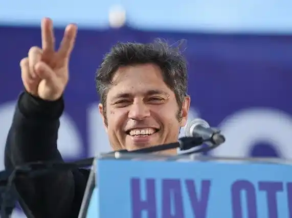 Ante una multitud, Axel Kicillof lanzó su espacio “Derecho al Futuro”