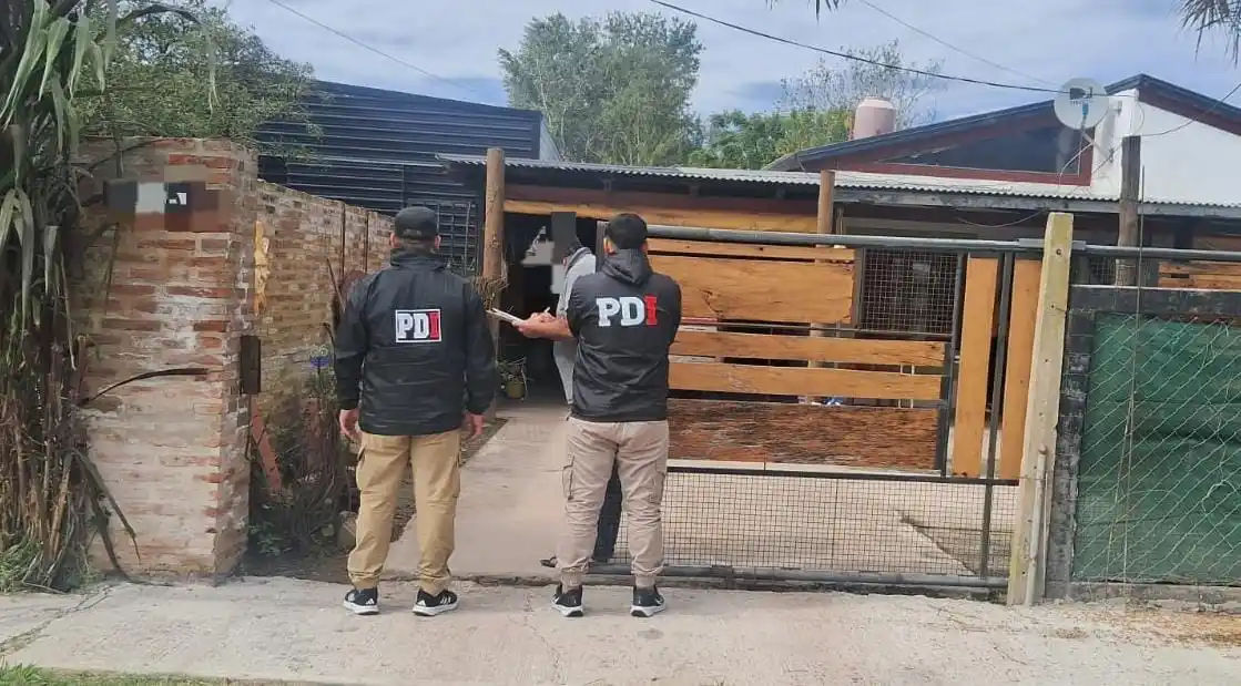 La PDI recuperó un celular y secuestró una escopeta tras un importante operativo en Rafaela y Bella Italia - 2
