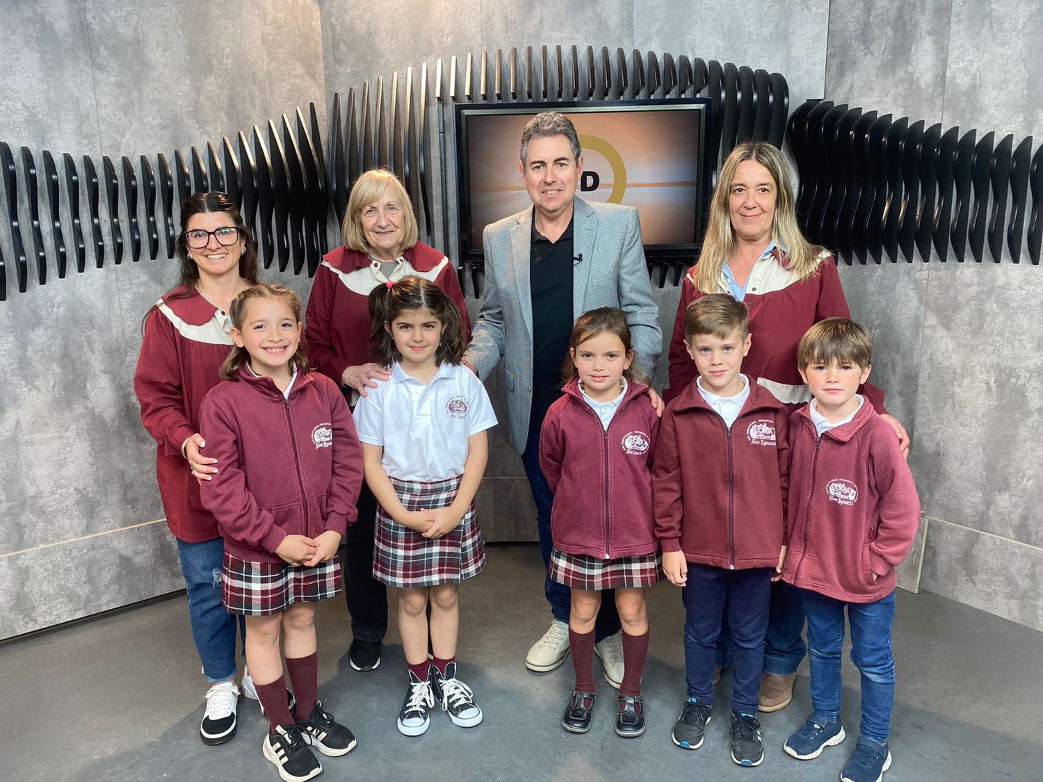 Alumnos de primero y segundo año de San Ignacio destacados en la Feria de Ciencias
