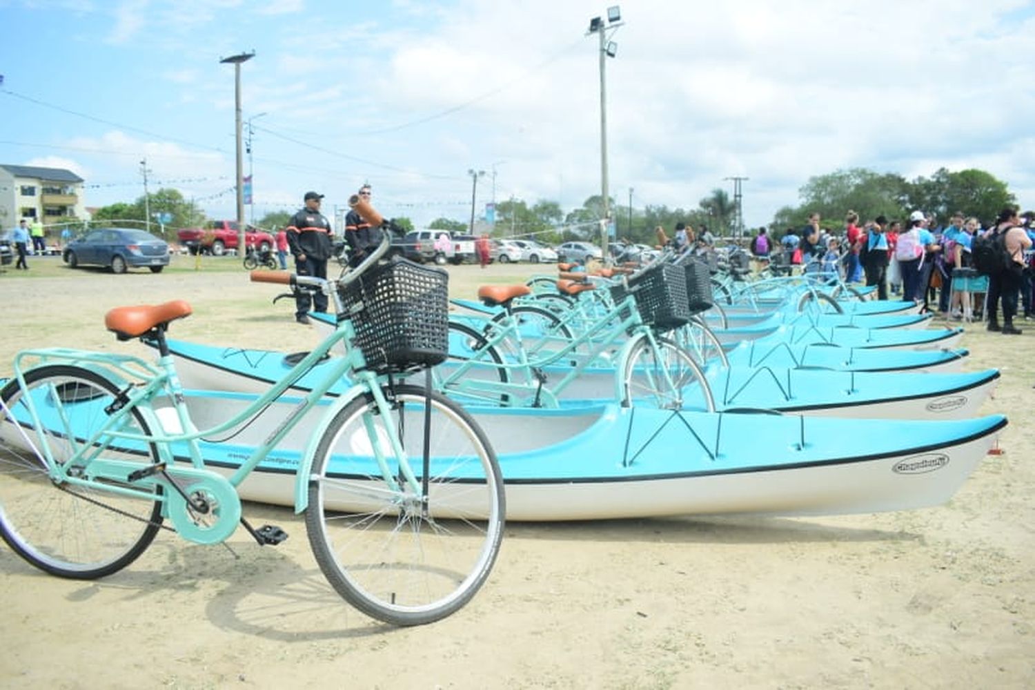 La Dirección de Deportes sumó nueva flota de piraguas para la Escuela de Canotaje Municipal