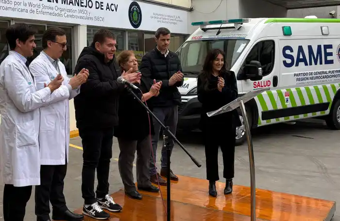 fundación médica ambulancia - 1