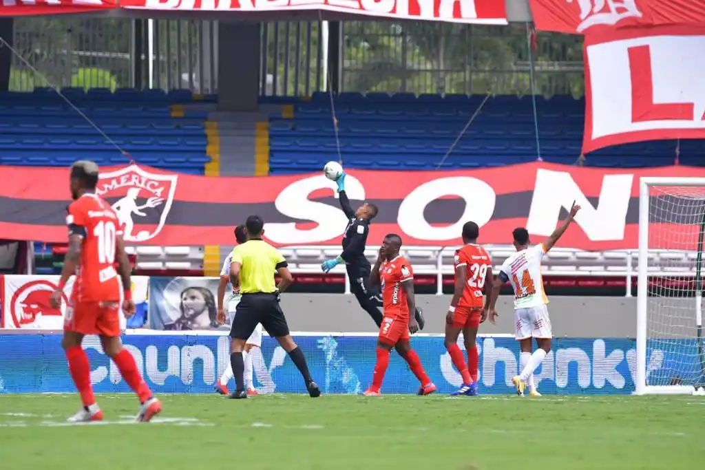 Igualdad sin goles para América 