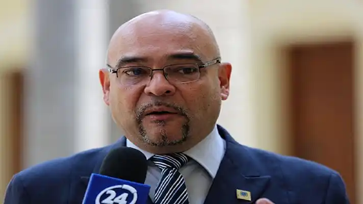 Diputado Montoya destapa caso de corrupción con ENCHUFADOS del régimen en Dominica