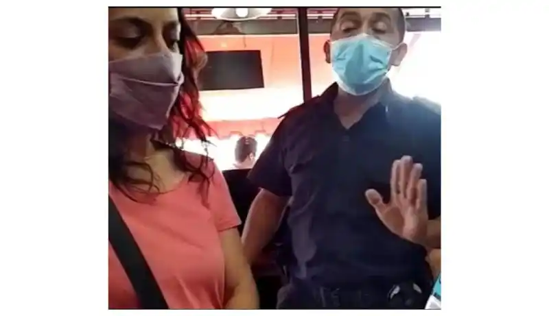 Dos candidatas de Izquierda fueron identificadas por la Policía mientras almorzaban en un local de Tigre