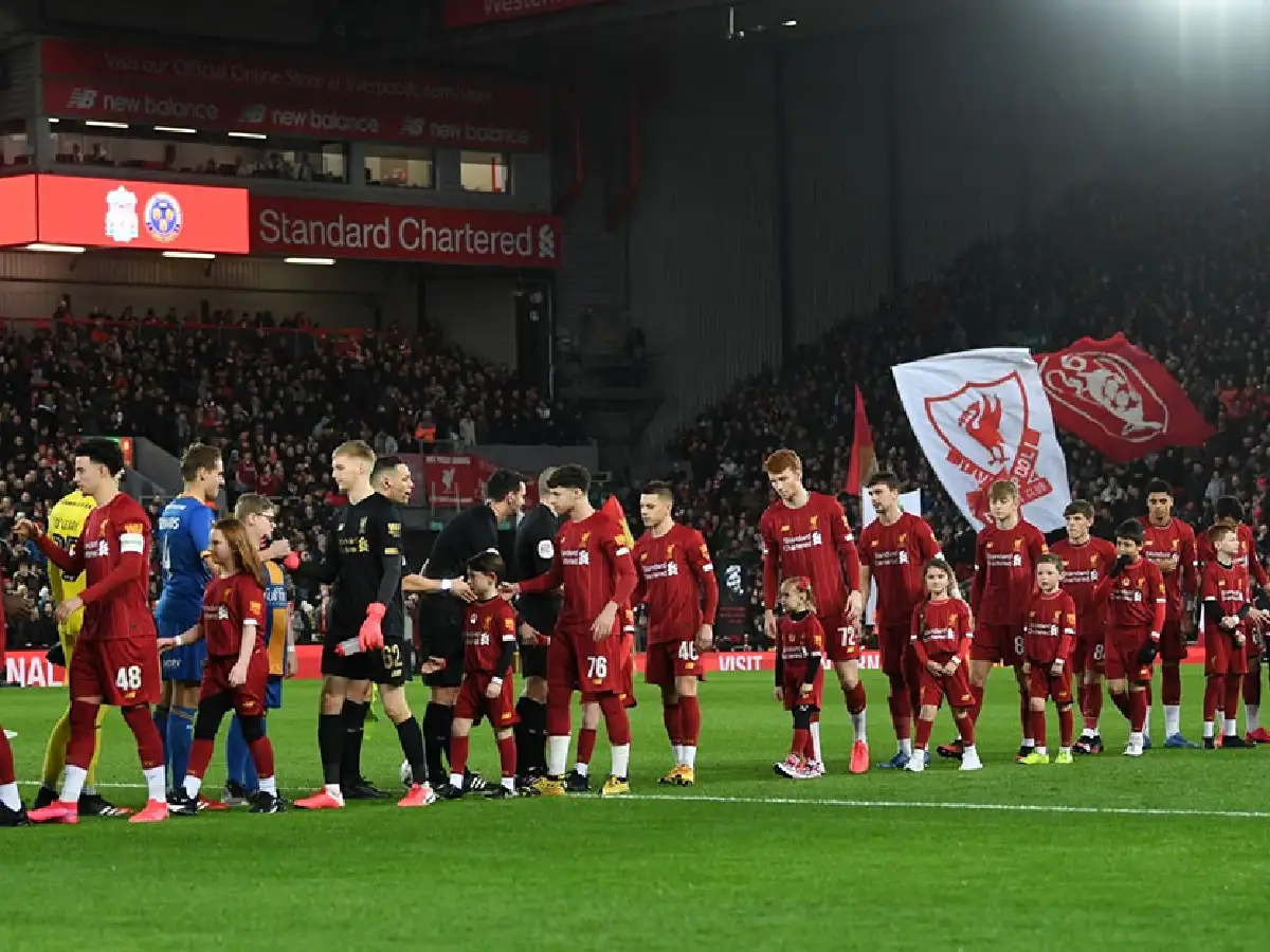 Críticas a la Premier League por cobrar a las “mascotas”