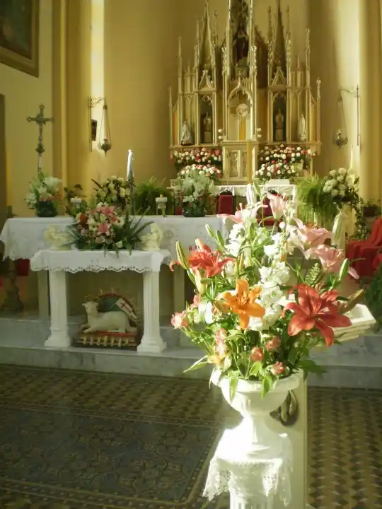 Se publicó el decreto que autoriza las actividades religiosas en la provincia