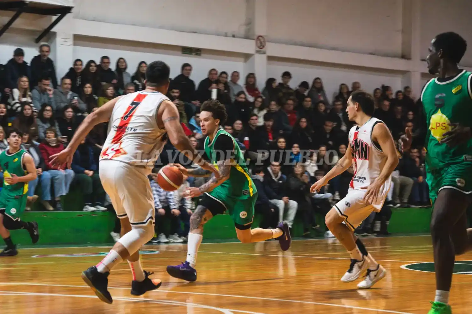 El Oriverde se quedó con el primero