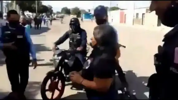 Se llevan presa a una mujer en Lara por romper la papeleta electoral