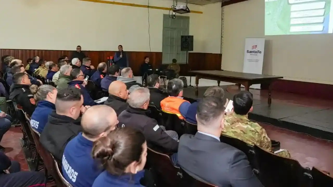 Santa Fe se prepara ante la posible llegada del fenómeno de El Niño con capacitación de emergencias climáticas