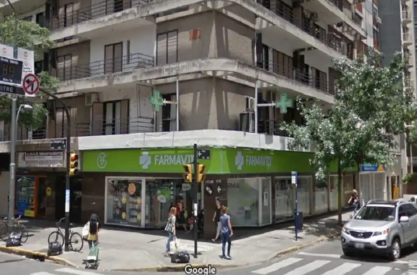 Dos mujeres sufrieron heridas tras la caída de la mampostería de un edificio