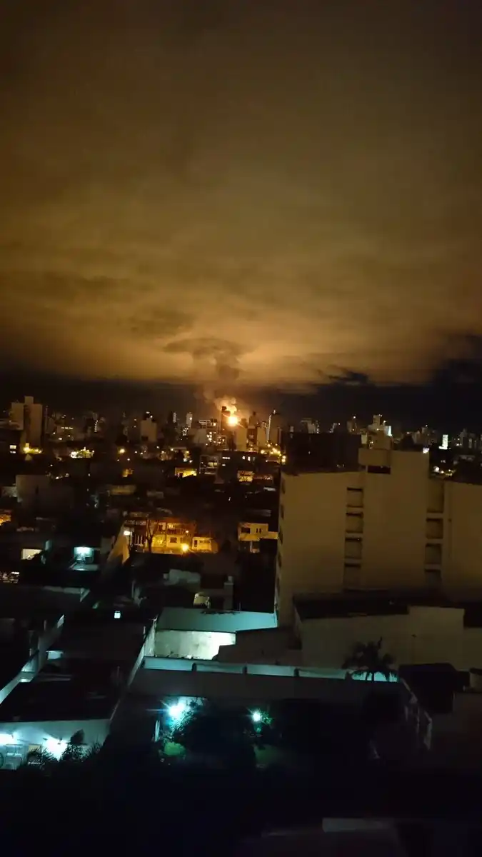 Alarma por llamaradas en refinería de YPF 