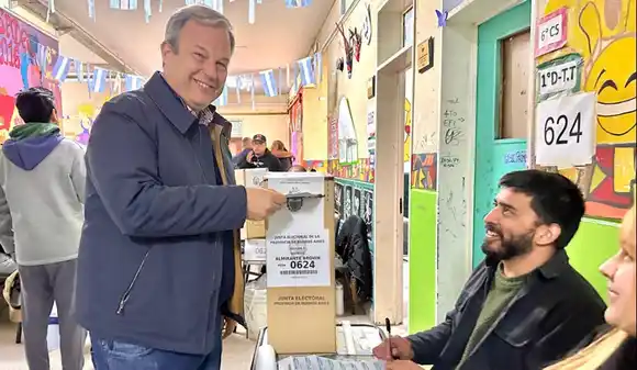 Resultados elecciones bonaerenses 2025: Cascallares pasó la aplanadora y le sacó 25 puntos a LLA en Almirante Brown