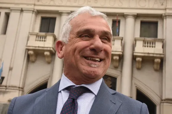 Somaglia deja su cargo en el gabinete de Perotti