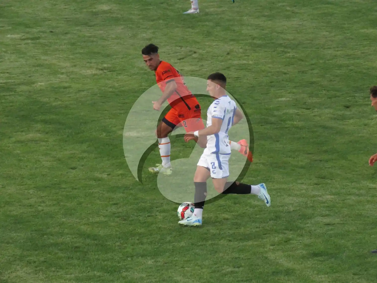 Villa Díaz Vélez se quedó con la ida ante Independiente
