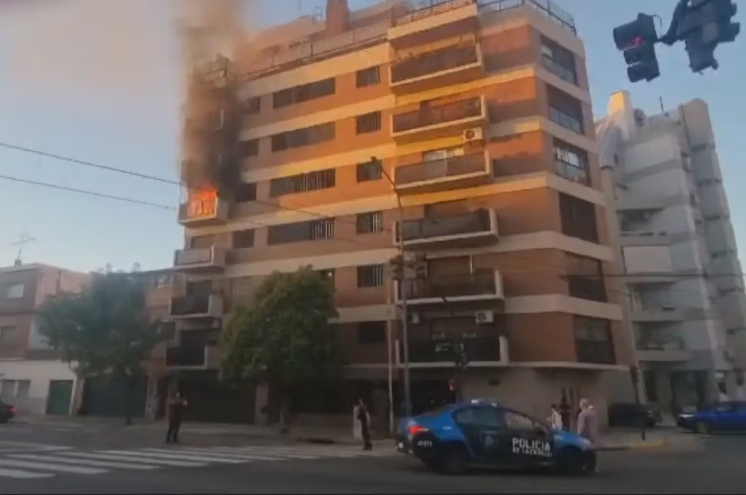 Trabajaron tres dotaciones de bomberos y varias unidades del SAME