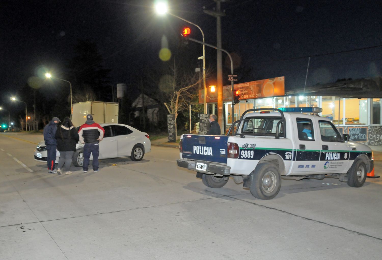 Tres personas sufrieron heridas leves en un choque en Buzón y 25 de Mayo