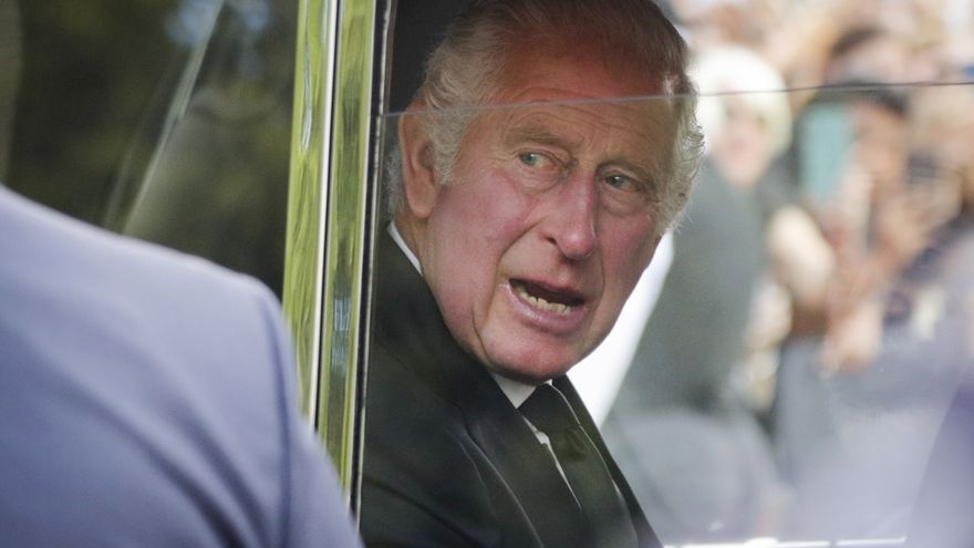 EL MISMO QUE DIJO LA FECHA EXACTA SOBRE ISABEL II predice día en que moriría el Rey Carlos III