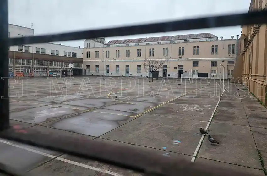 Una joven perdió gran parte de su audición por un desafío de TikTok: buscan a los responsables