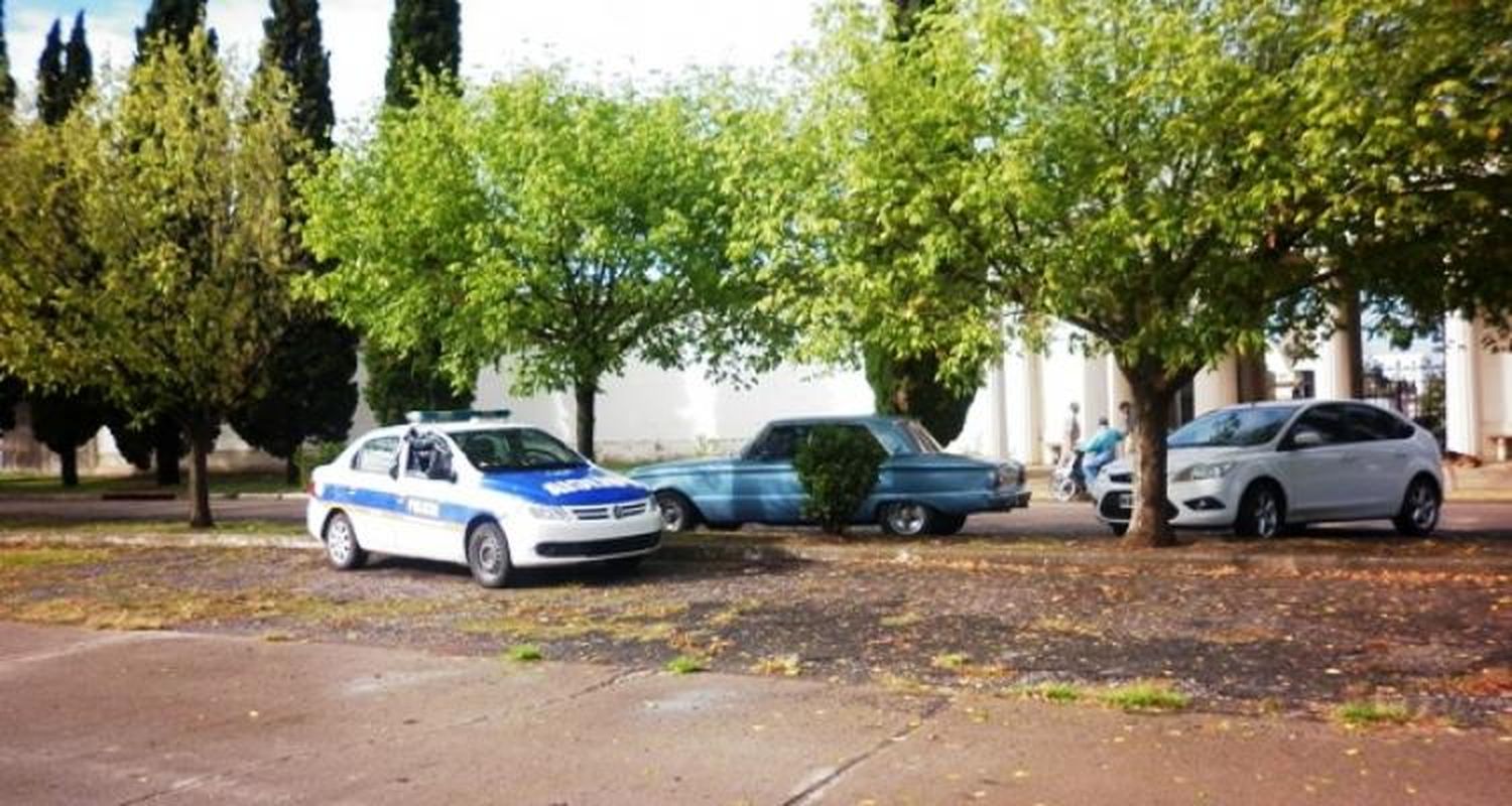 Más seguridad para el cementerio