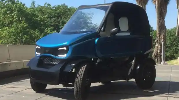 Jóvenes estudiantes construyeron el primer auto eléctrico 100% argentino