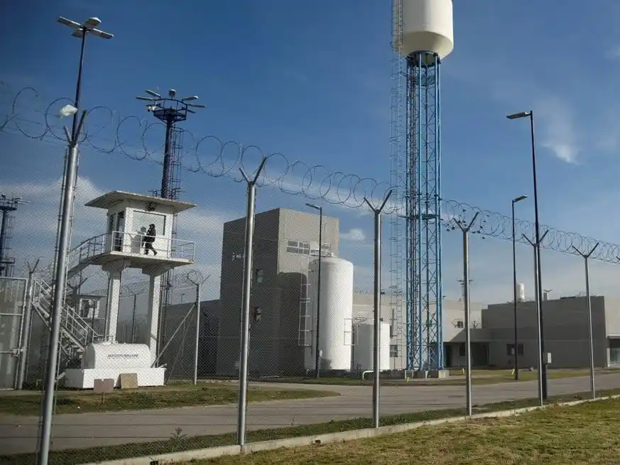 La medida busca proteger la integridad física, de las personas detenidas Créditos: Marcelo Manera