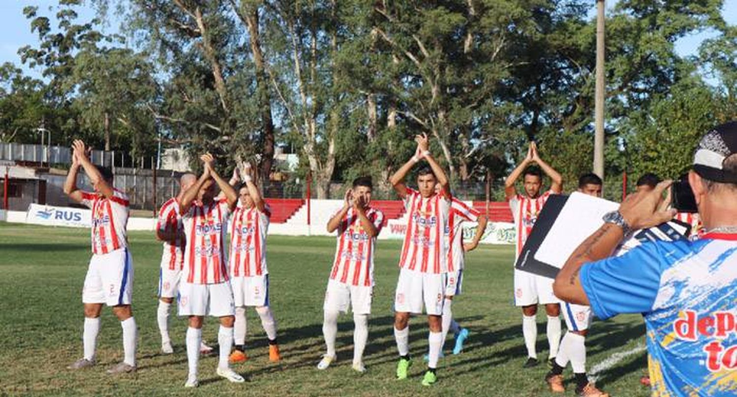 Libertad va por la revancha, el domingo, a las 18 hs