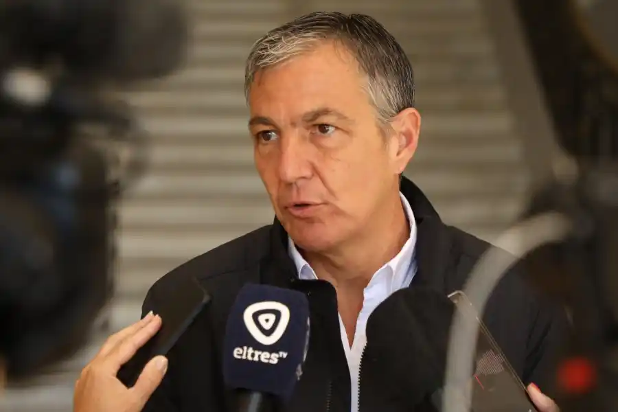 Pusineri precisóaspectos del acuerdo salarial vigente con los gremios de la Administración Pública Santafesina